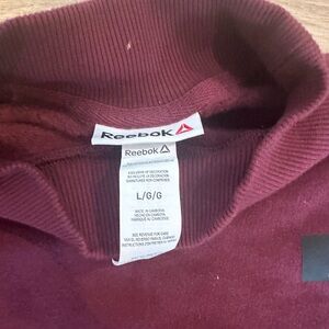 Reebok Cropped Sweatshirt